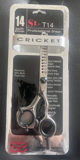 Cricket 672555171339 S1 T-14 Professional Hair Shear 14 Tooth Thinning Stainless Scissors Cricket 672555171339 S1 T-14 Professional Hair Shear 14 Tooth Thinning Stainless Scissors