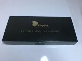 Fagaci 060959660163 Razor Thinning Shears With Case And Accessories. Left Hand