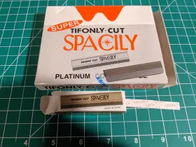 Feather 902470150000 100 Pcs Tifonly-cut Special Stainless Platinum Coated Edge Razor Blades Hair Cut Feather 902470150000 100 Pcs Tifonly-cut Special Stainless Platinum Coated Edge Razor Blades Hair Cut