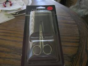 Hoffritz Hf-85138 New Manicure Salon Nail Scissors Nose Hair 3.5 Inch High Quality Made Italy