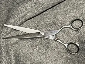 21165 Jaguar Gold Line 6.5 Inches Model Pro Hair Scissors Shears 21165 Jaguar Gold Line 6.5 Inches Model Pro Hair Scissors Shears