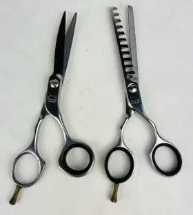 98650 Jaguar Lot X2 Hair Cutting Scissors Good Quality