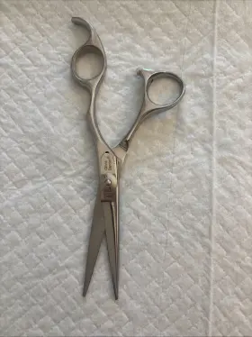 Olivia Garden 414343001986 Silkcut 575 Hair Cutting Scissors 5.75 Inch