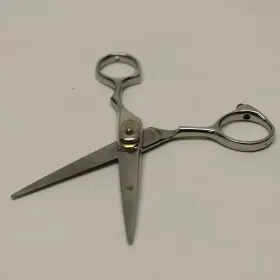 A9-50 Osaka Vtg Thinner Scissor