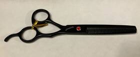 Sharonds Shards-7.op Sharonda Black Ruby Thinning Shears