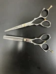 Viper Shears #01163 Hair Cutting And Thinning Scissors Set Used. Price: $80.00.