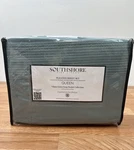 Southshore Queen Pleated Sheet Set Vilano Extra Deep Pockets, Green New. Price: $35.00.