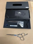 Kenchii Beauty Evolution 6" Hair Shear Used. Price: $249.00.