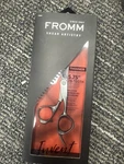 F1014 Fromm Shear Artistry Invent 5.75" 28-TOOTH Thinner Barber Stylist Salon New. Price: $33.00.