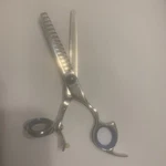 New Sharkfin 15 Tooth Texturizer W/ Thumb Swivel No Case Rt Hand. Price: $110.00.