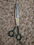 Jw Briskee Shears With Comb TS40 Model 0119 Rare Item Used. Price: $30.00.