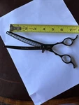Fenice Totem 7.0 Inch? Professional Pet Curved Thinning Shears 440C Stainless New. Price: $55.00.