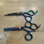 Hasami 5 In. Hair Cutting Thinning Scissors Regular Right Hand Used. Price: $40.00.