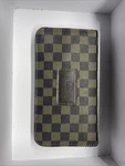Olivia Garden Hair Stylist Case And Two Silkcut Scissors Checkered Brown New. Price: $100.00.