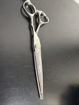 Fengliren High End Professional Amily 6.5 Inch Big Shears Used. Price: $24.00.