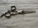 Sharkfin Swivel Shears 5.5IN Right Handed Used. Price: $150.00.