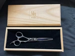 Utsumi U&u Series 5.75" Hair Cutting Scissors Shears 3D Handle Japan New. Price: $298.99.