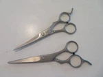 Tweezerman Stainless Steel Styling Shears 5 1/2" - Lot Of Used. Price: $32.00.