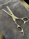 Hattori Hanzo(kasumi) HH-9T Texturizing Hair Shears (right Handed) New. Price: $375.00.
